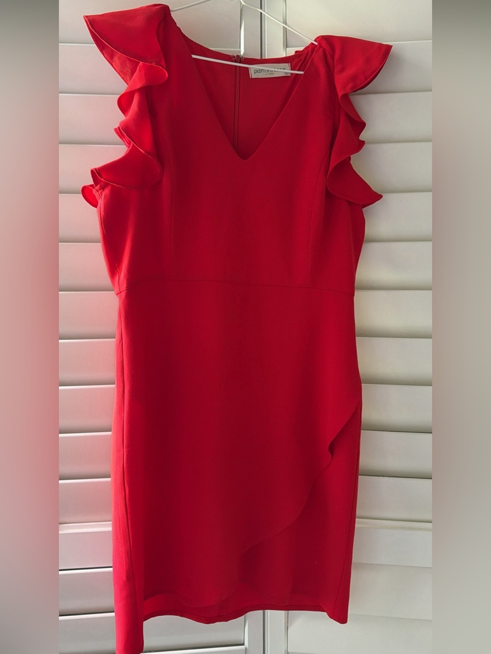 Sophisticated Red V-Neck Ruffle Sleeveless Dress